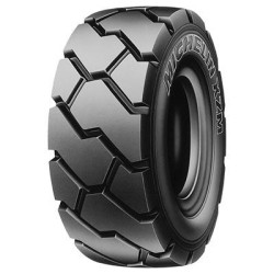 250-70 R15 153 A8 Michelin Xzm