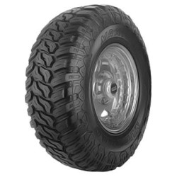 245-75 R16 120-116 Q Maxtrek Mud Trac